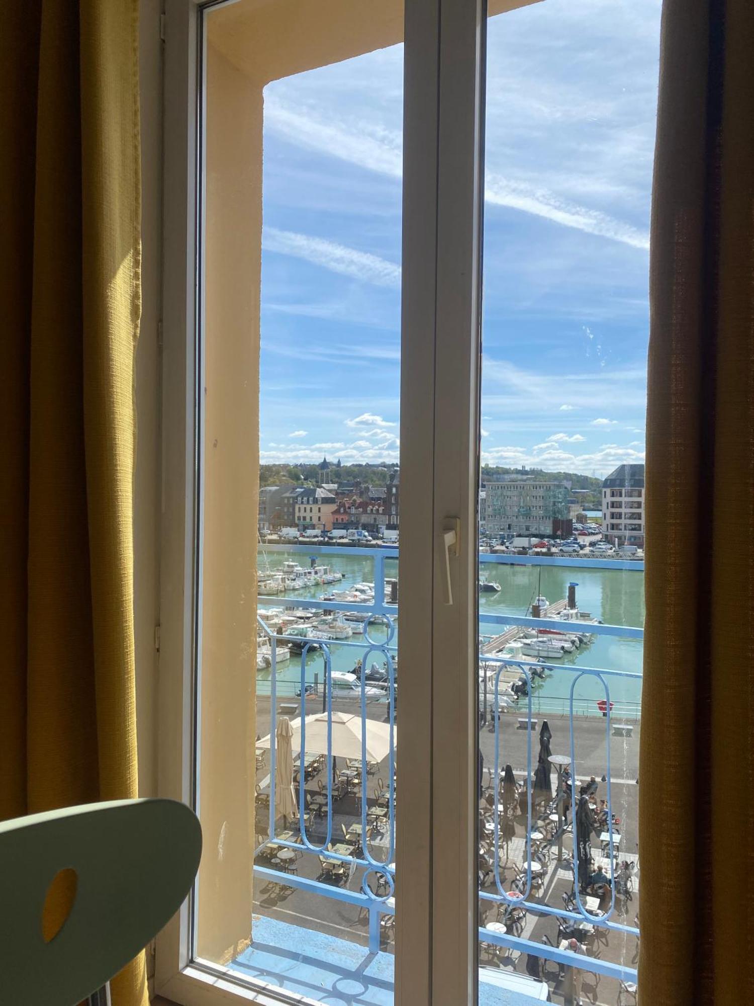 Etablissement 3 Etoiles Avec Ascenseur, 3 Appartements Lumineux Vue Port Avec Balcon, 200M De La Mer, Wifi Fibre, Tous Service Inclus Dieppe Exterior foto